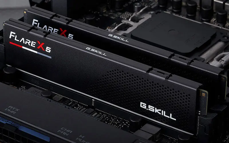 gskill-flare-x5-32go-ddr5-6000mhz-installed-2